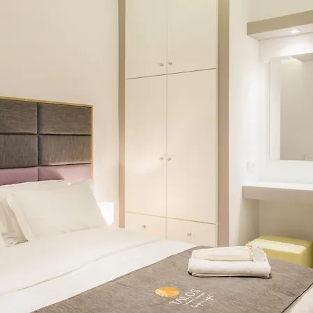 Talos Luxury Aparthotel