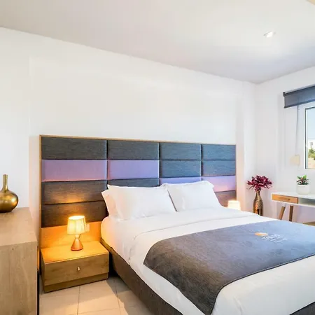Talos Luxury Aparthotel 3*