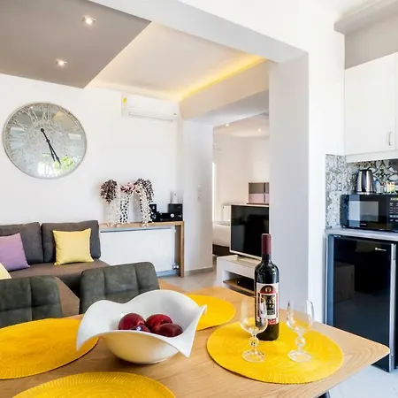 Talos Luxury Kounoupidhianá